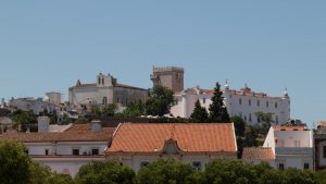 Évora