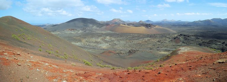 Fotografía de Parque Nacional de Timanfaya - Guía de viaje 2026