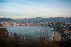 Cómo ir de Bilbao a San Sebastián
