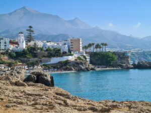 Cómo ir de Granada a Nerja
